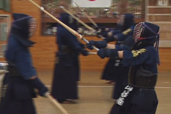 第2巻 強く・速く・激しく打つための稽古 高千穂高校に見る「攻撃的